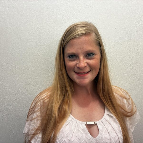 Jerylin-_Senior_Account_Manager